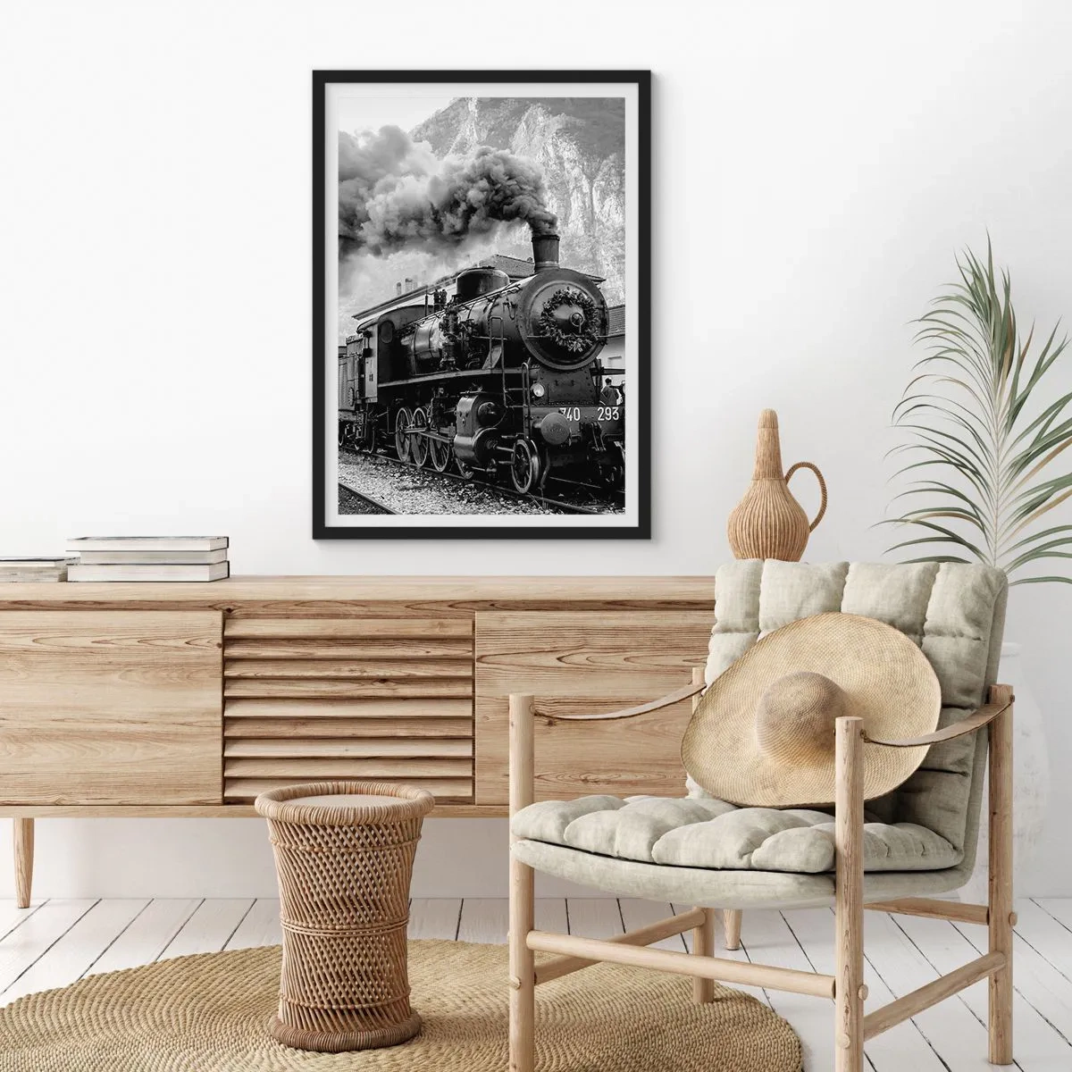 Affisch i svart ram - Det står ett lok på stationen... - 61x91 cm