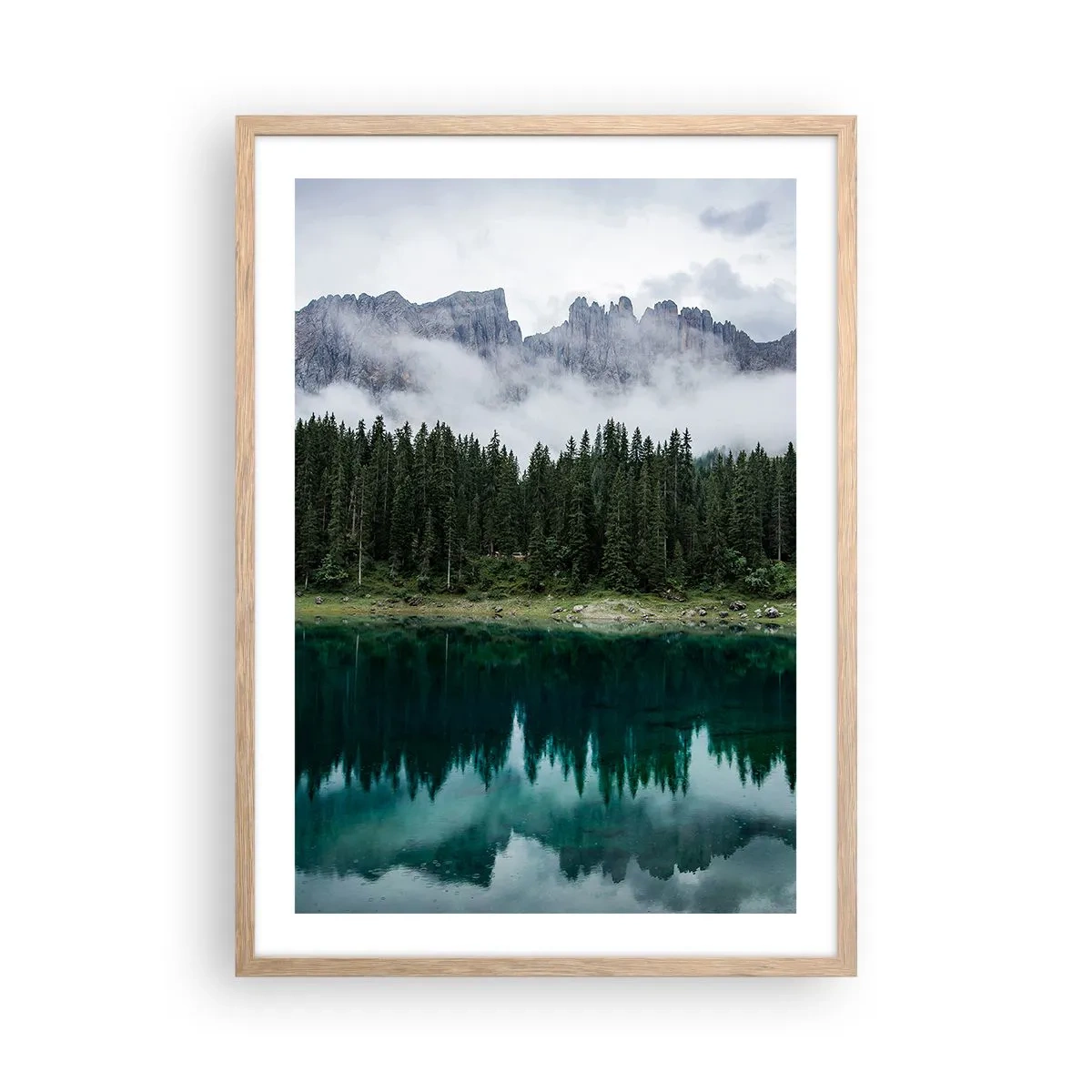 Affisch i ram av ljusek - Tyst, tyst, väck inte sovande vatten... - 50x70 cm