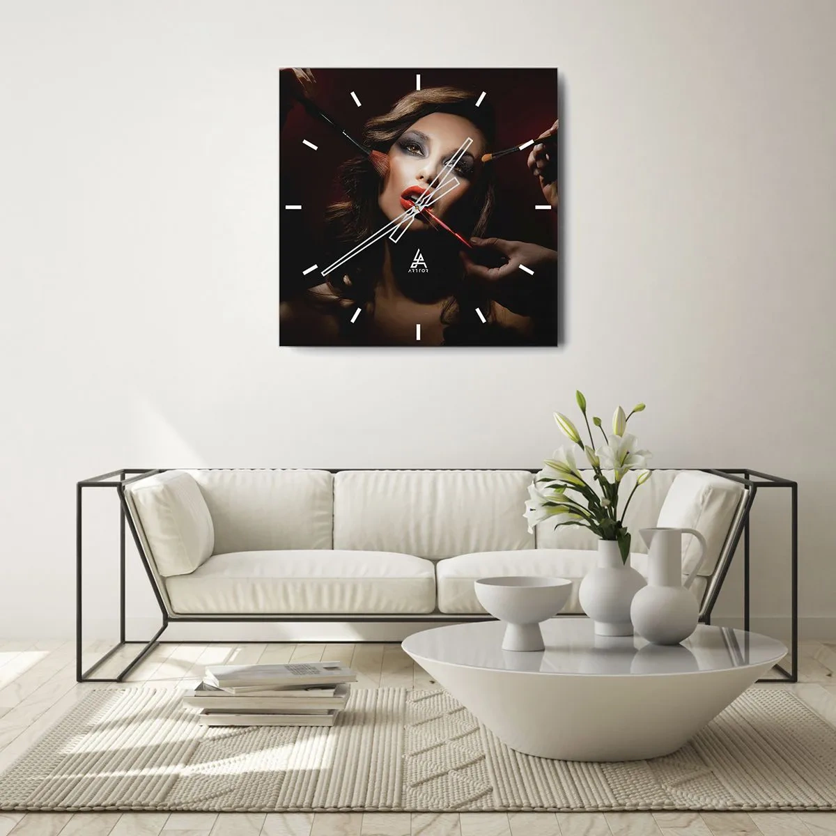 Väggklocka - Klocka på glas - Skönhet försänkt i sina drömmar - 40x40 cm