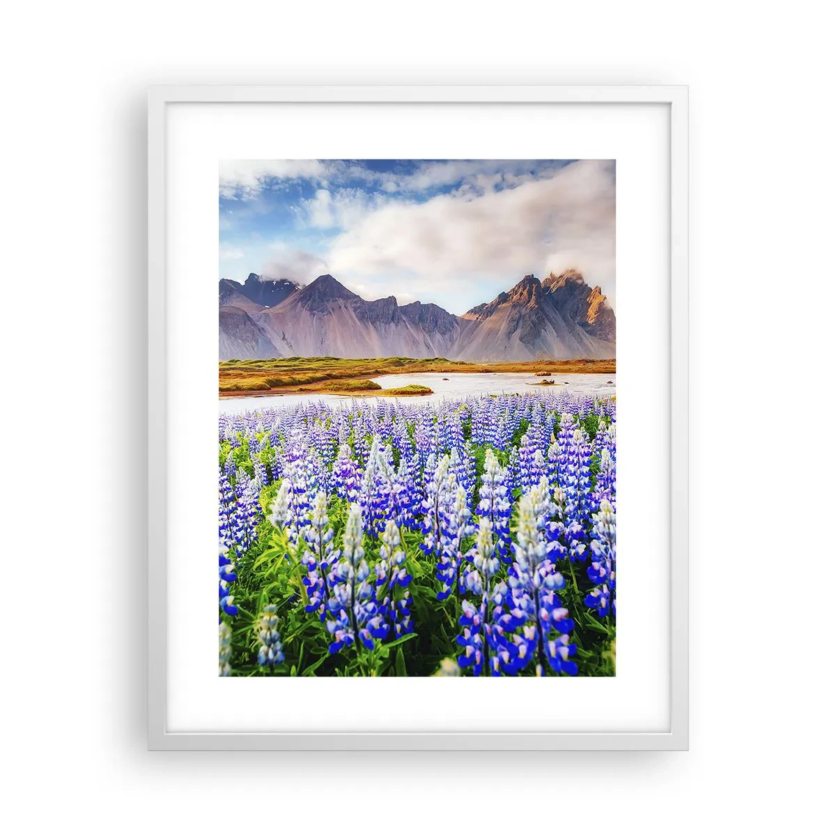 Affisch i vit ram - Styrka och stränghet bredvid mildhet - 40x50 cm