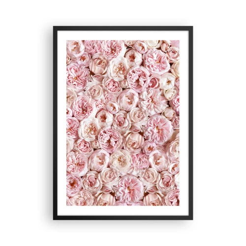 Affisch i svart ram - Ett romantiskt arrangemang av rosa blommor i närbild - 50x70cm - Strödd med rosor - Modern väggdekoration för vardagsrum och sovrum ARTTOR