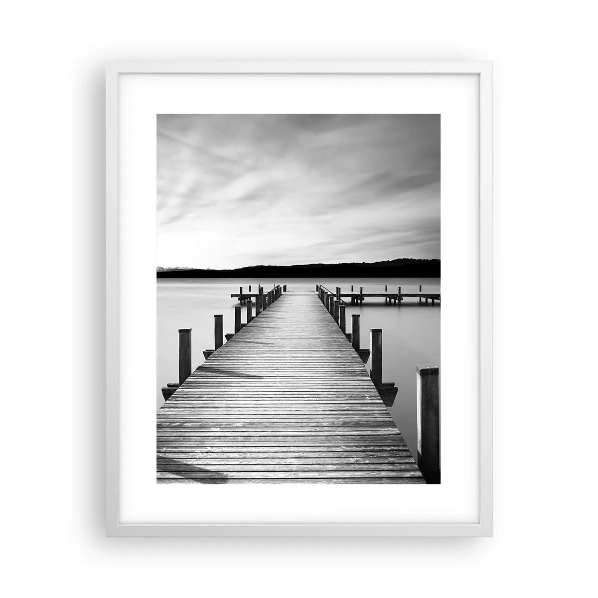 Affisch i vit ram - Vattnet - lugnet - 40x50 cm