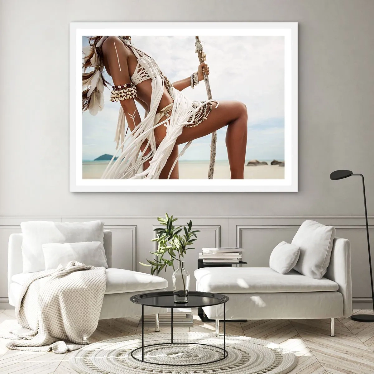 Affisch i vit ram - Solens prästinna - 100x70 cm