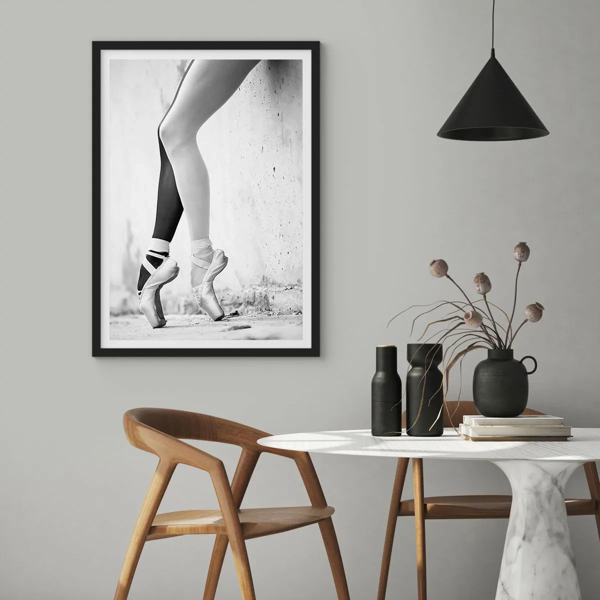 Affisch i svart ram - Ballerina, voila! - 70x100 cm