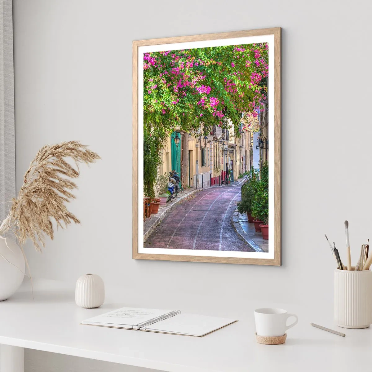 Affisch i ram av ljusek - Blommande gata - 30x40 cm