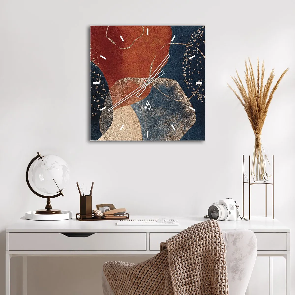 Väggklocka - Klocka på glas - Existensens lätthet - 30x30 cm