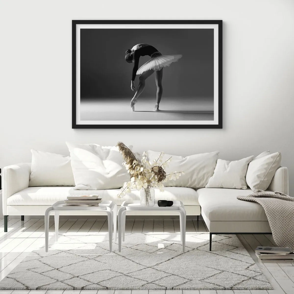 Affisch i svart ram - Bella ballerina - 100x70 cm