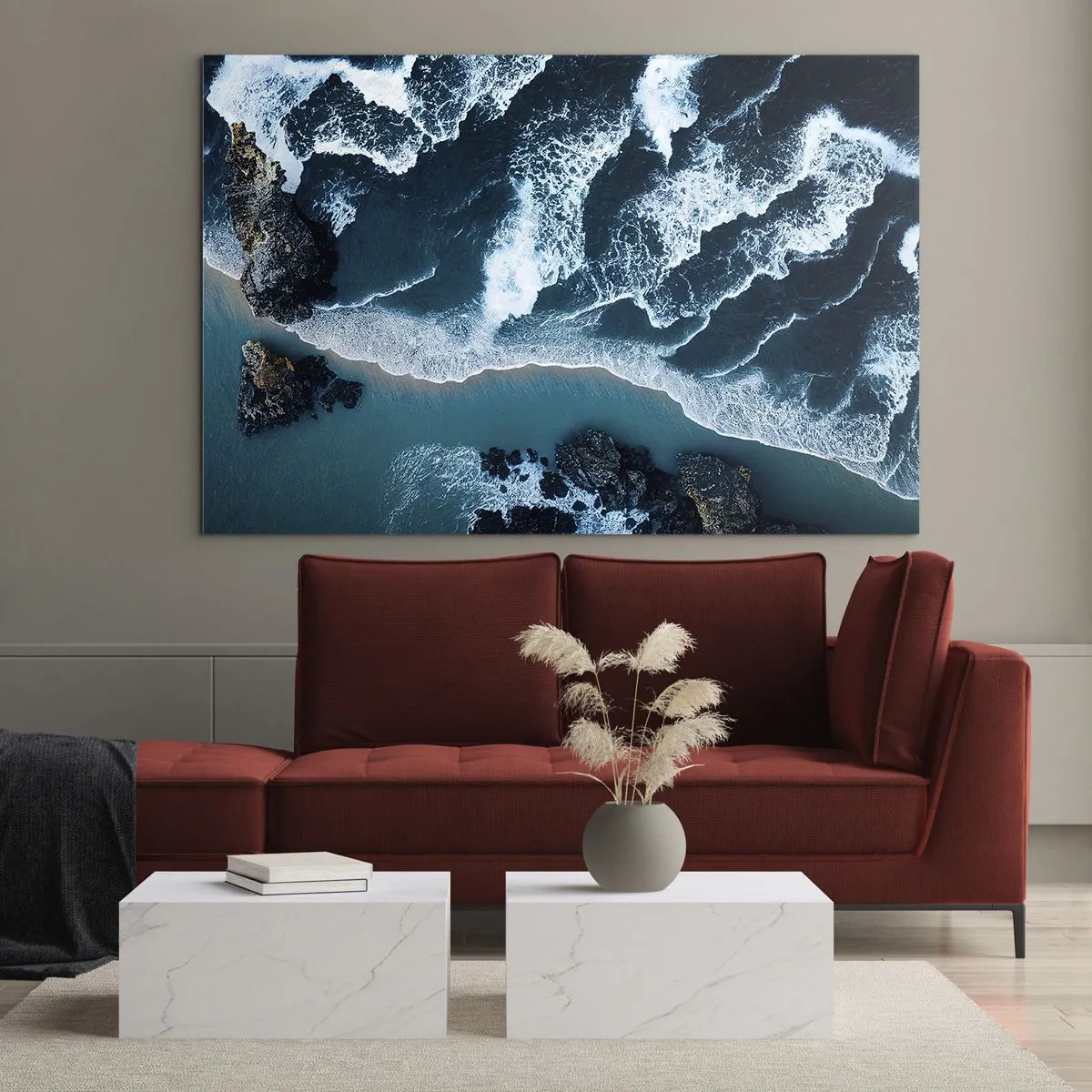 Glastavla - Bild på glas - Havsvågor som slår mot den klippiga kusten - 70x50cm - Insvept i vågorna - Modern väggdekoration för vardagsrum och sovrum ARTTOR