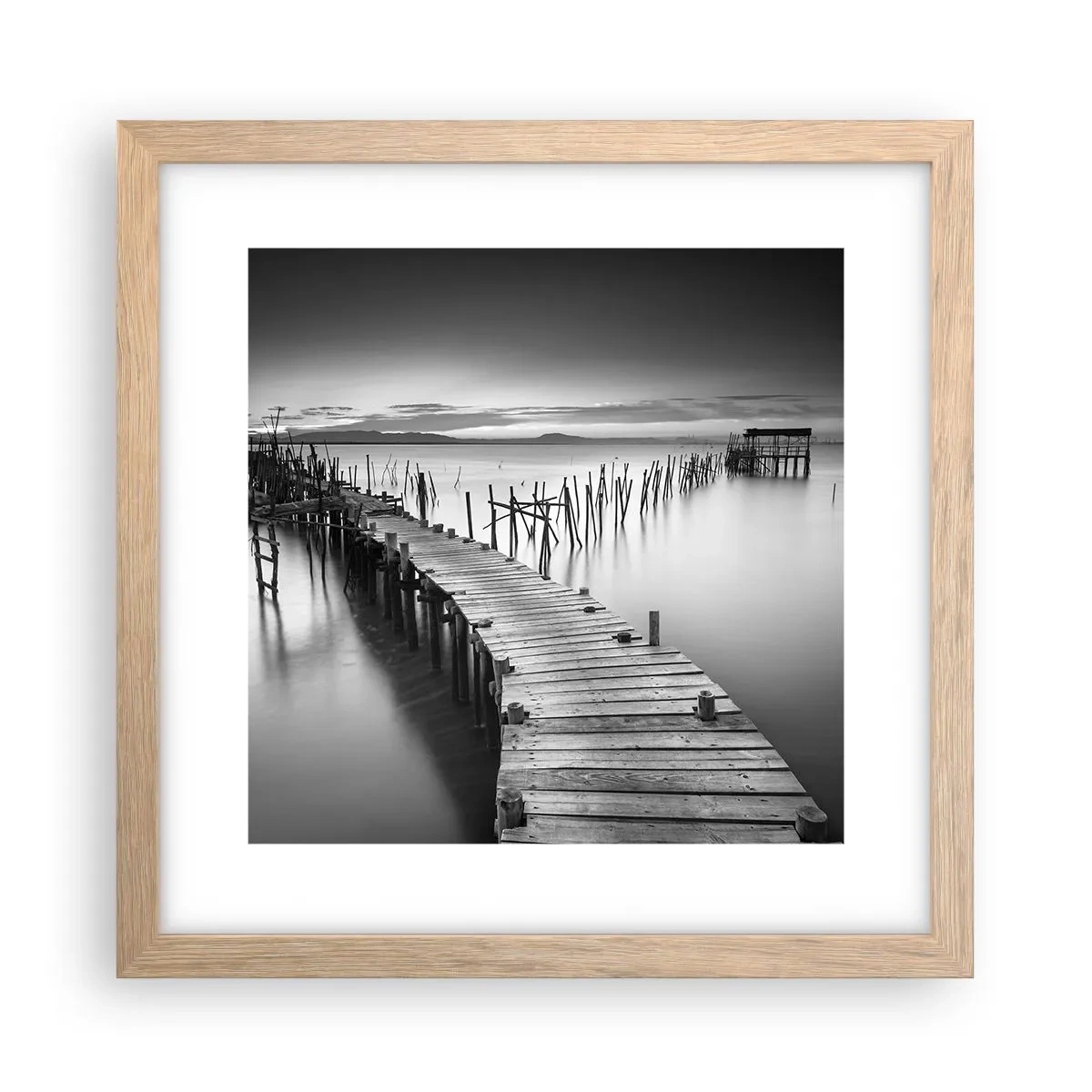 Affisch i ram av ljusek - Den glömda strandens ro - 30x30 cm