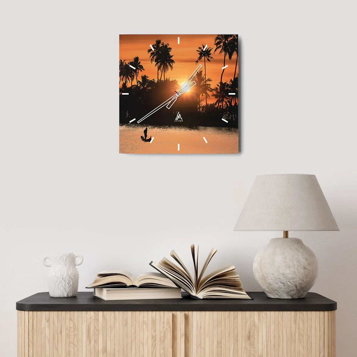 Väggklocka - Klocka på glas - Dags att vila - 30x30 cm