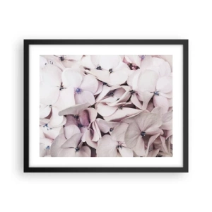 Affisch i svart ram - I en flod av blommor - 50x40 cm