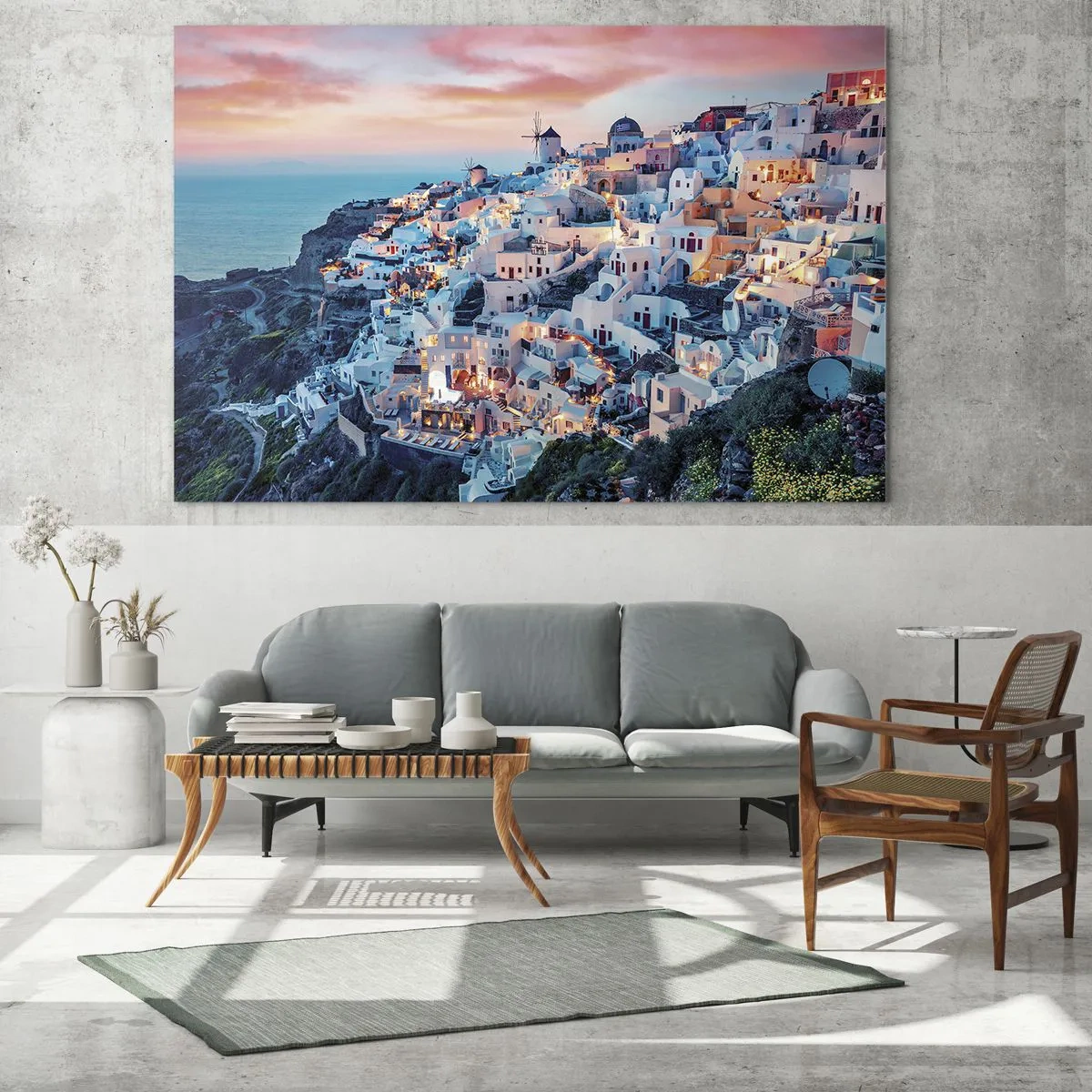 Glastavla - Bild på glas - Grekisk klippstad i skymningen med utsikt över havet - 70x50cm - Din stora grekiska semester - Modern väggdekoration för vardagsrum och sovrum ARTTOR