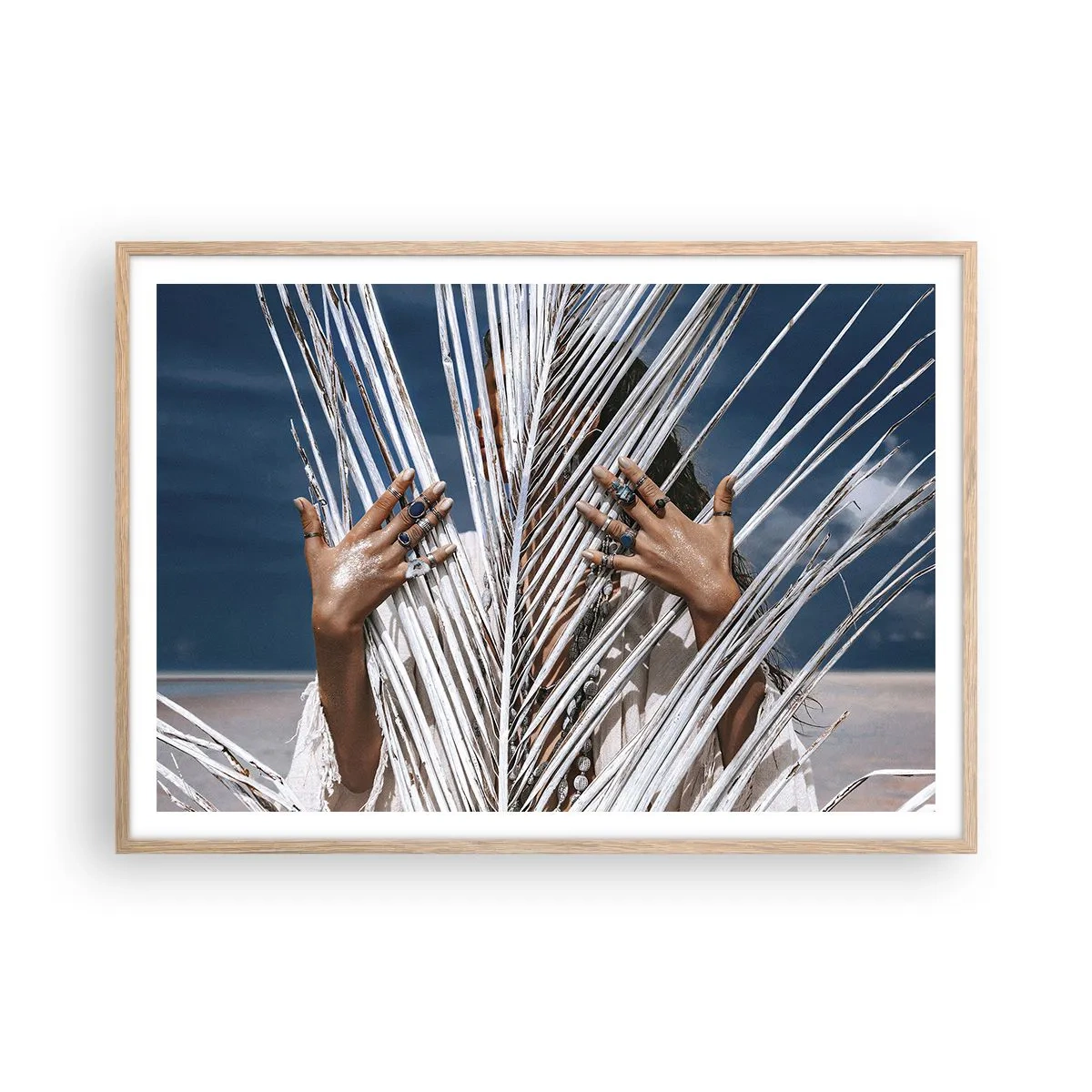 Affisch i ram av ljusek - Schamanens flickvän? - 100x70 cm