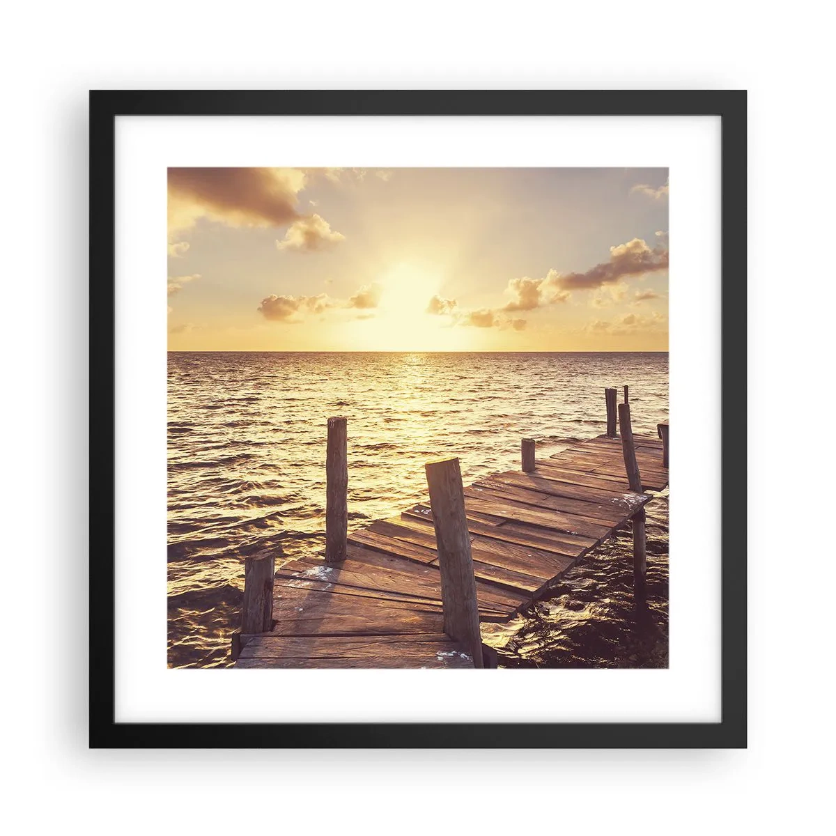 Affisch i svart ram - Gyllene mildhetslandskap - 40x40 cm