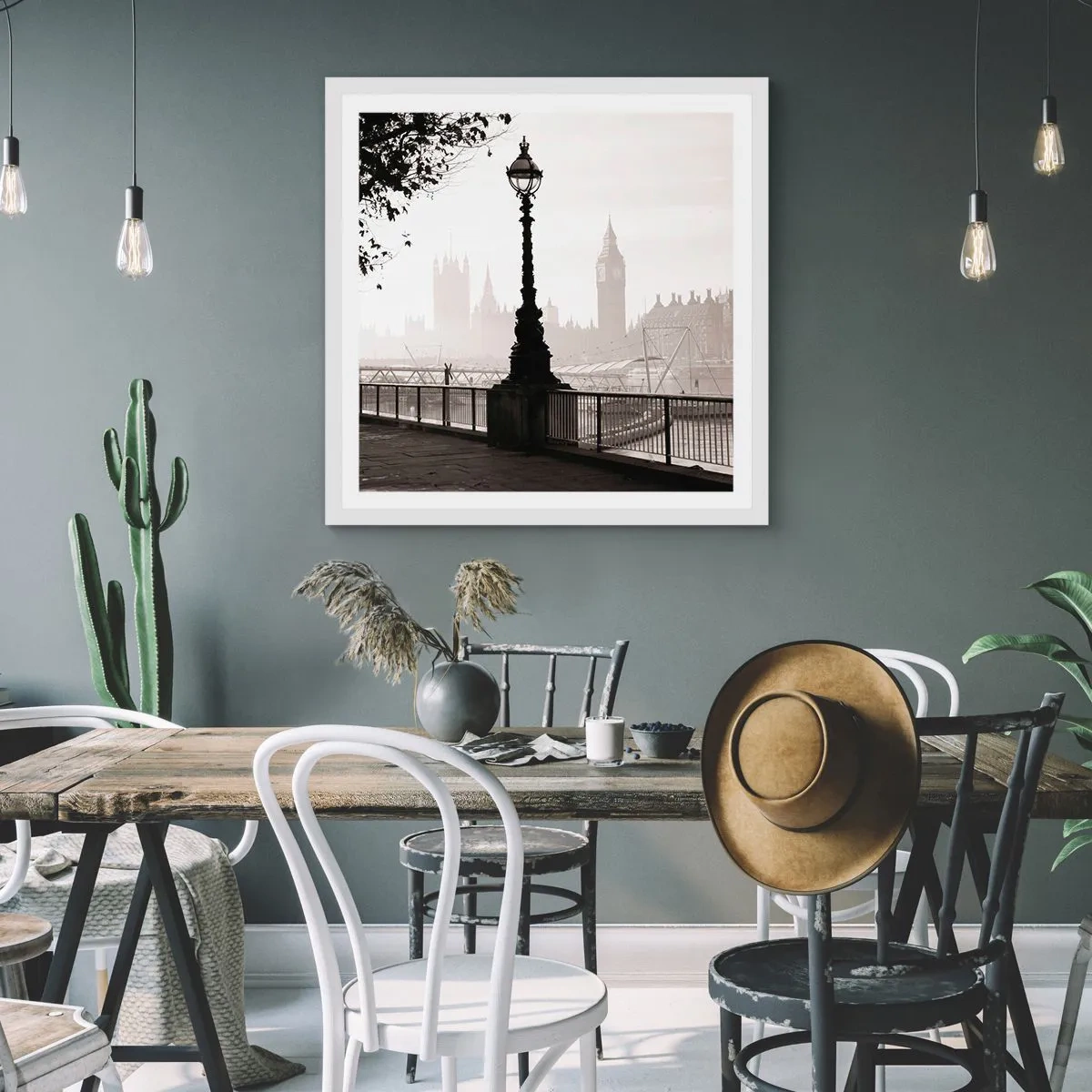 Affisch i vit ram - Morgon i London - 40x40 cm